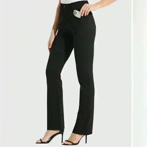 WILLET PULL ON PANTS. NWT. SIZE SMALL.